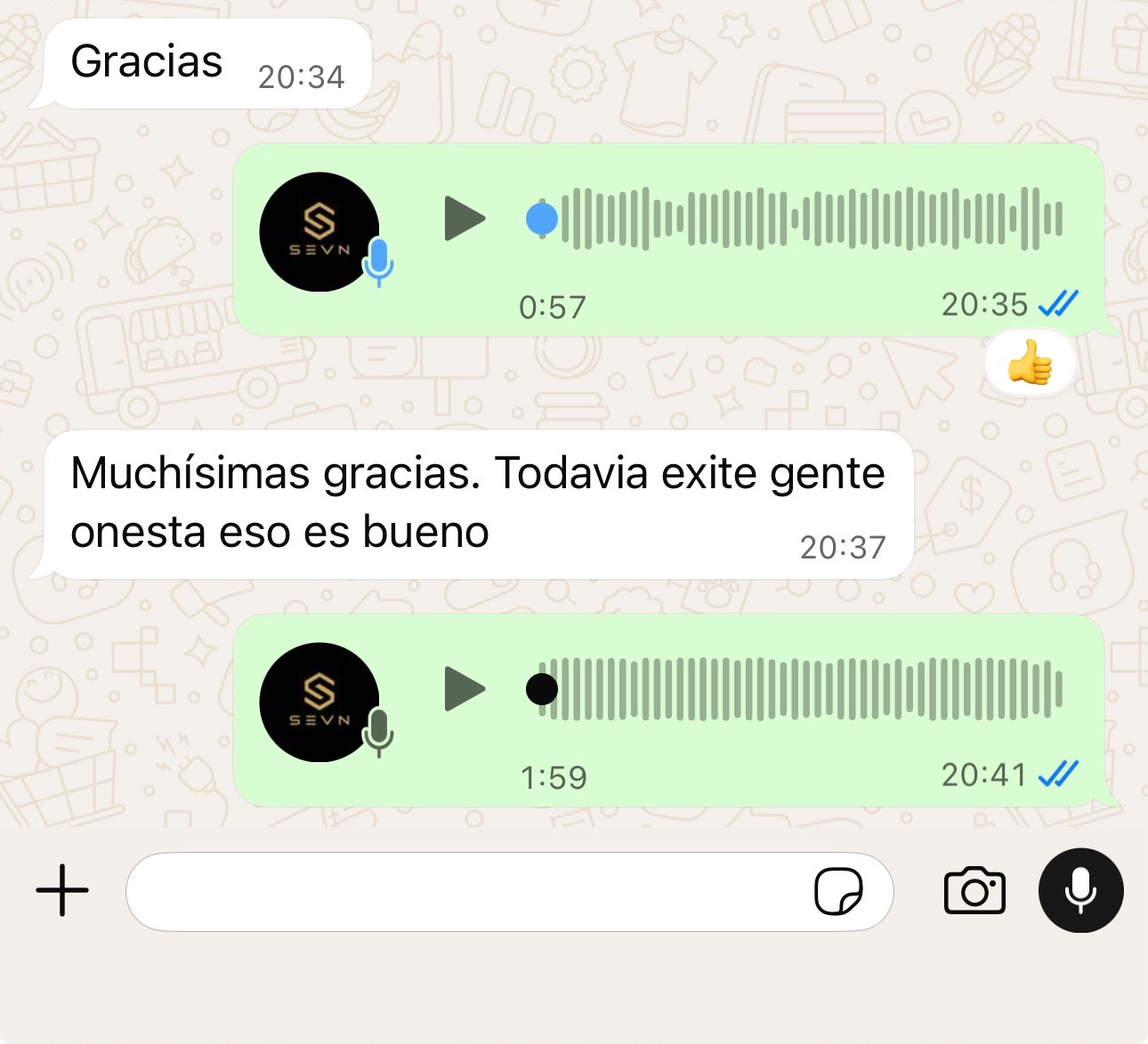 Conversación real de WhatsApp con un cliente de SEVN