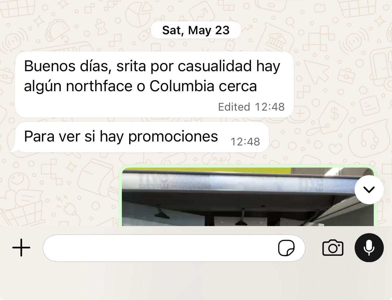 Conversación real de WhatsApp con un cliente de SEVN